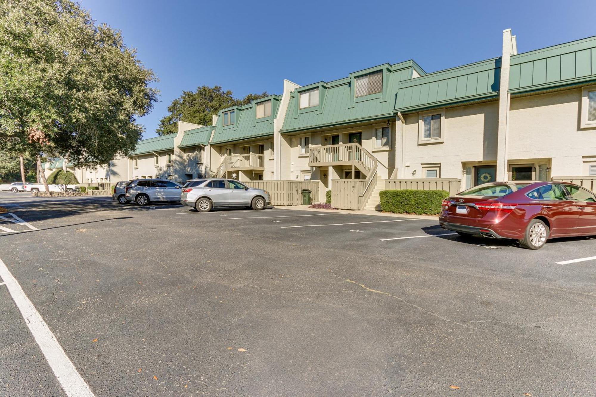 Hilton Head Condo Walk To Coligny Beach And Plaza! ヒルトンヘッドアイランド エクステリア 写真